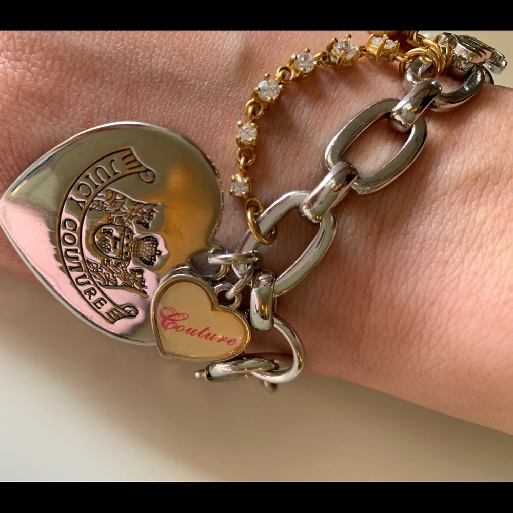 Charm bracelet